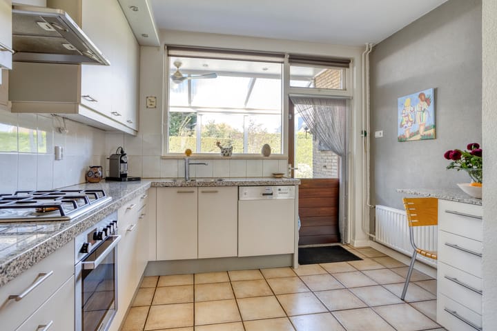 Foto 22 van Tibeertlaan 6