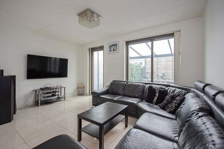 Foto 7 van Mandolinestraat 20