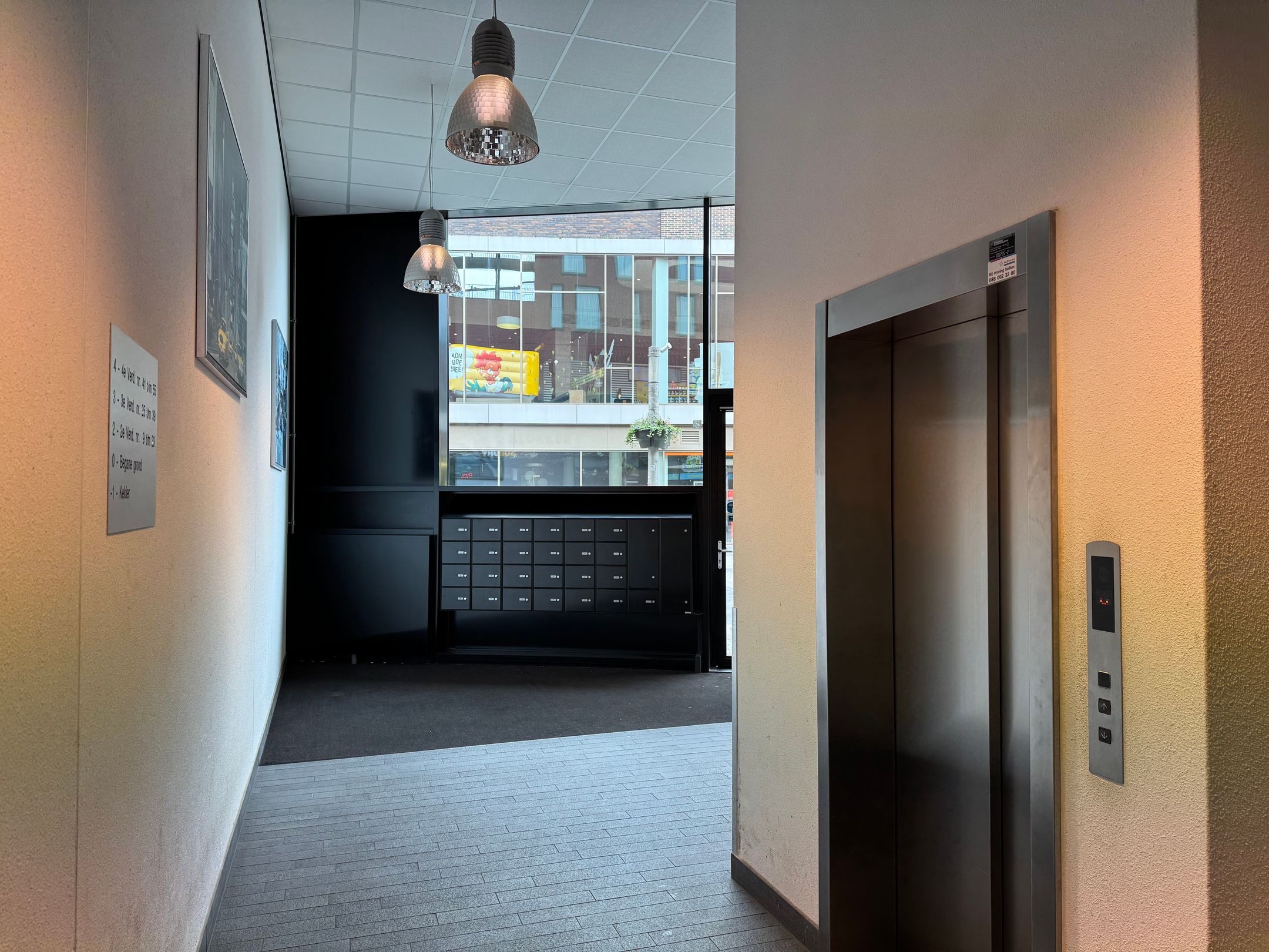 Photo 6 of Eemplein 11