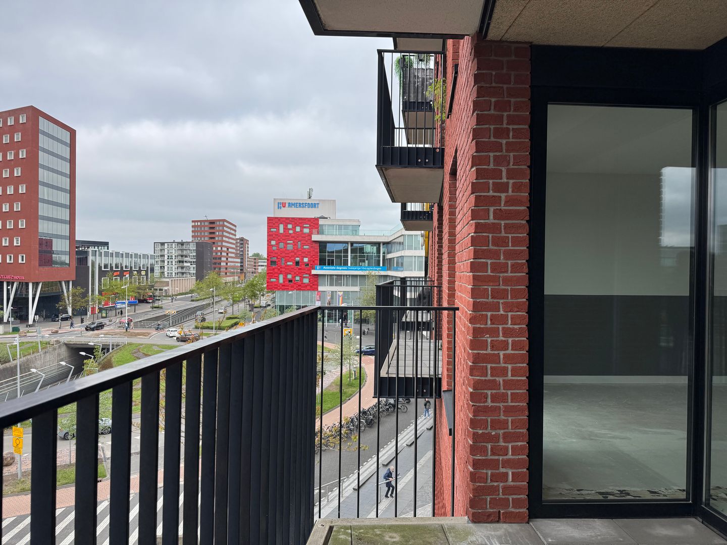 Photo 14 of Eemplein 11