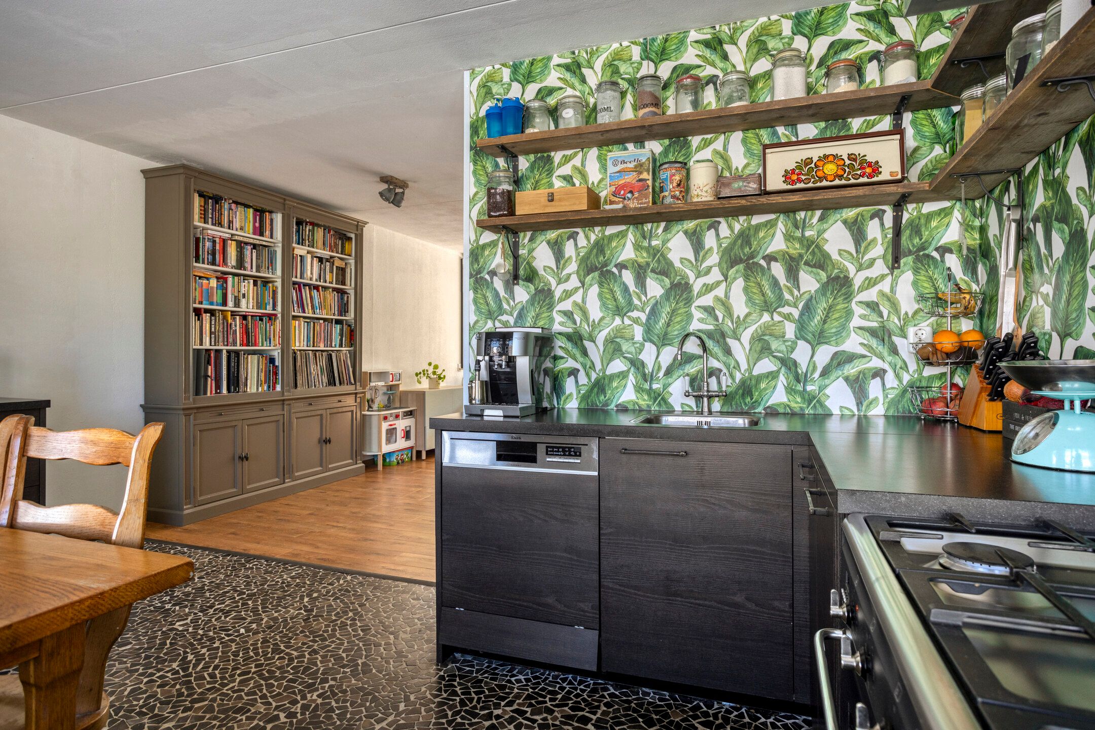 Foto 9 van Perzikkruid 2