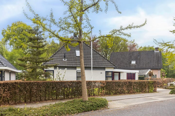 Foto 35 van Loolaan 48