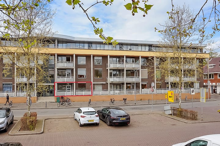 Photo 1 of Langgewenst 21