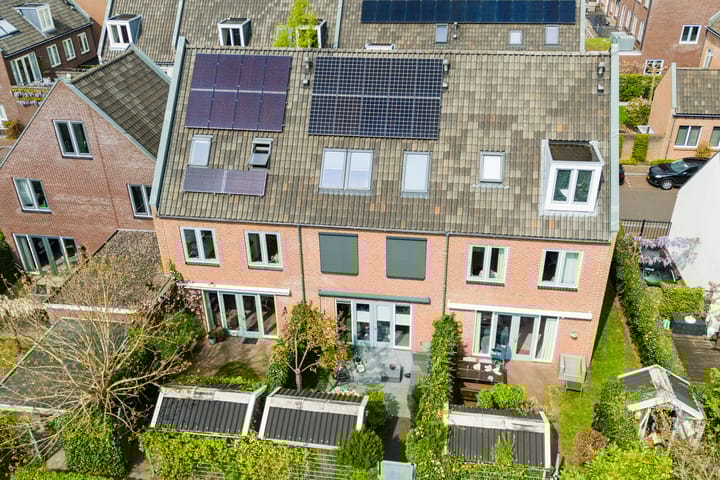 Foto 15 van Bertus Aafjeslaan 19