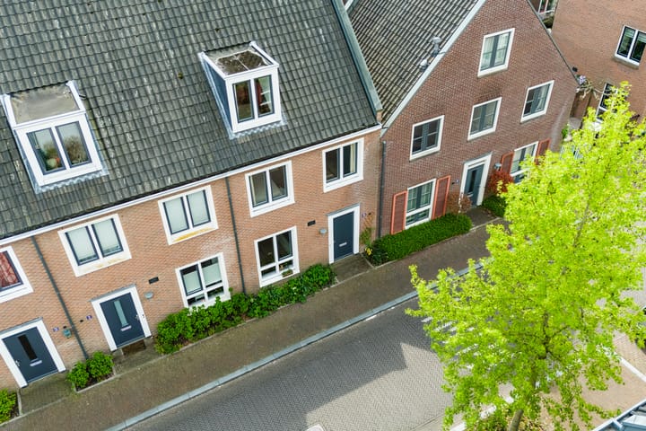 Foto 48 van Bertus Aafjeslaan 19