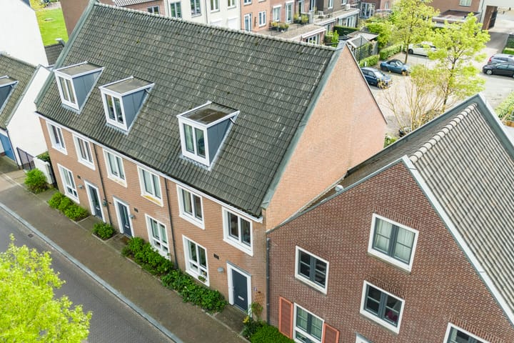 Foto 47 van Bertus Aafjeslaan 19