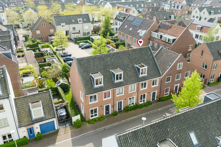 Foto 49 van Bertus Aafjeslaan 19