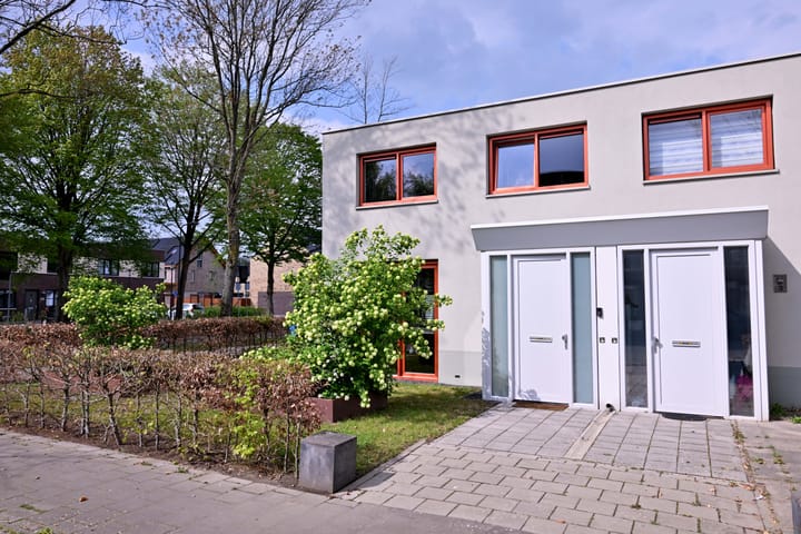 Foto 2 van Frederik van Blankenheimstraat 1