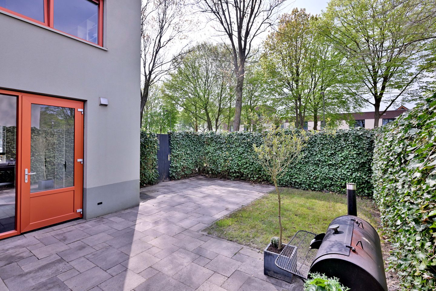 Foto 34 van Frederik van Blankenheimstraat 1