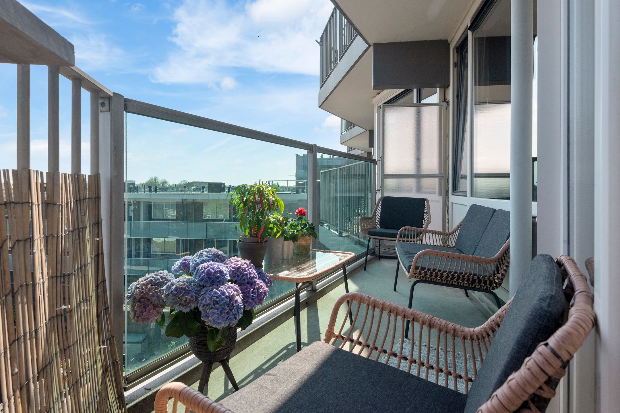 Foto 21 van Beneluxlaan 373