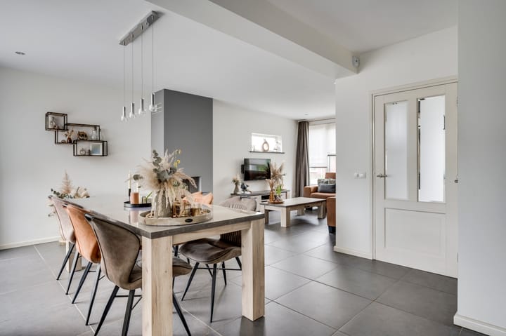 Foto 9 van Bernhardstraat 37