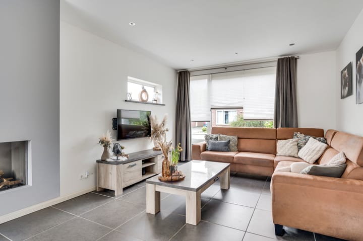 Foto 11 van Bernhardstraat 37