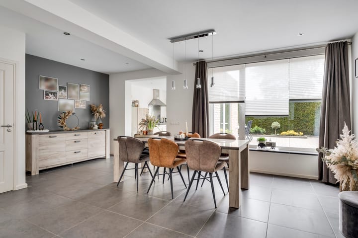 Foto 12 van Bernhardstraat 37