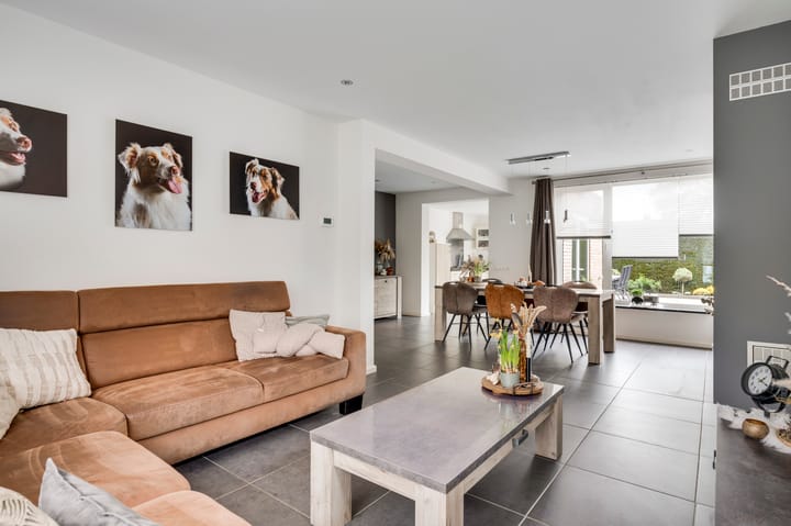 Foto 13 van Bernhardstraat 37