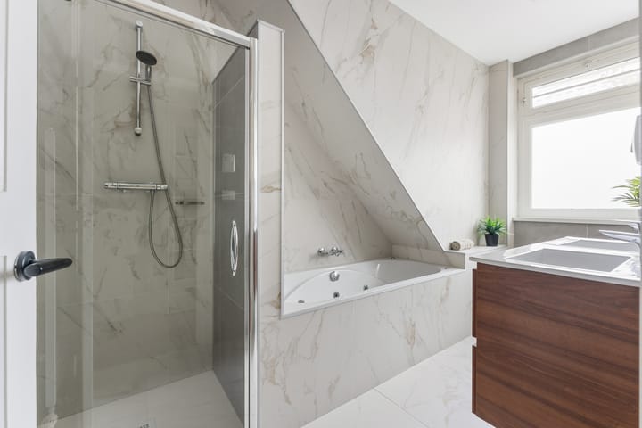 Foto 22 van Rochussenstraat 105-C