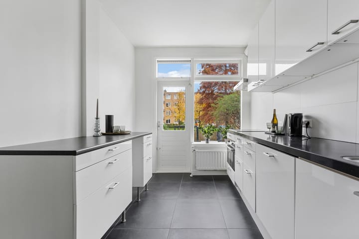 Foto 27 van Rochussenstraat 105-C