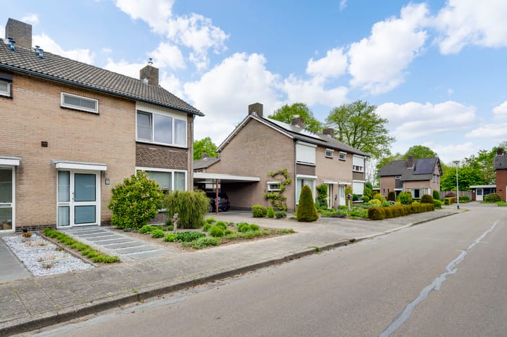 Foto 40 van Bernhardstraat 37