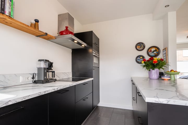 Foto 11 van Röntgenstraat 8