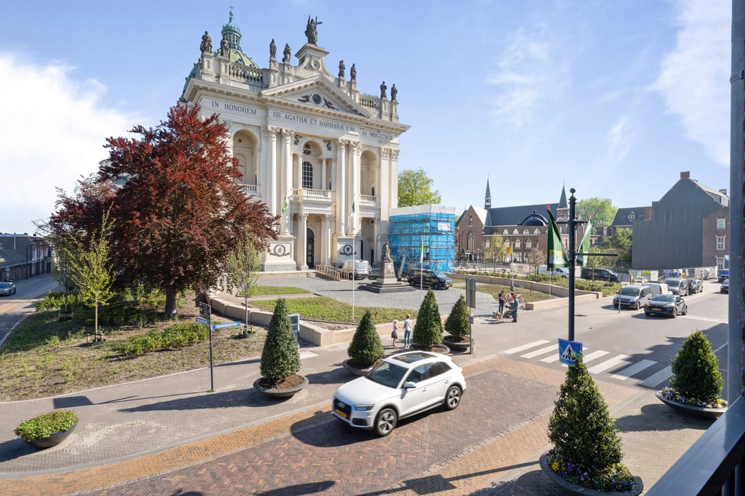 Foto 16 van Jezuïetenplein 16