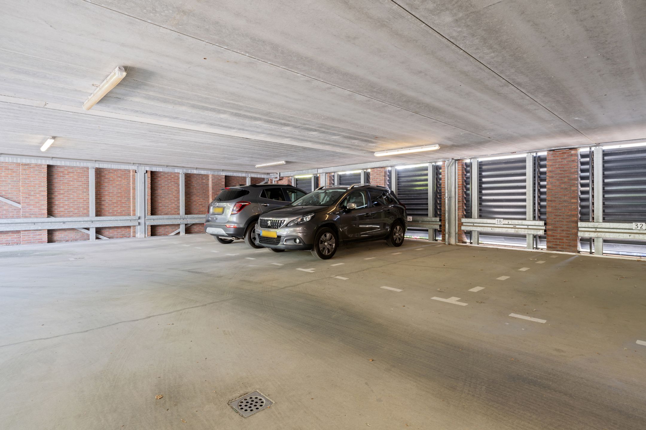 Foto 33 van Jezuïetenplein 16