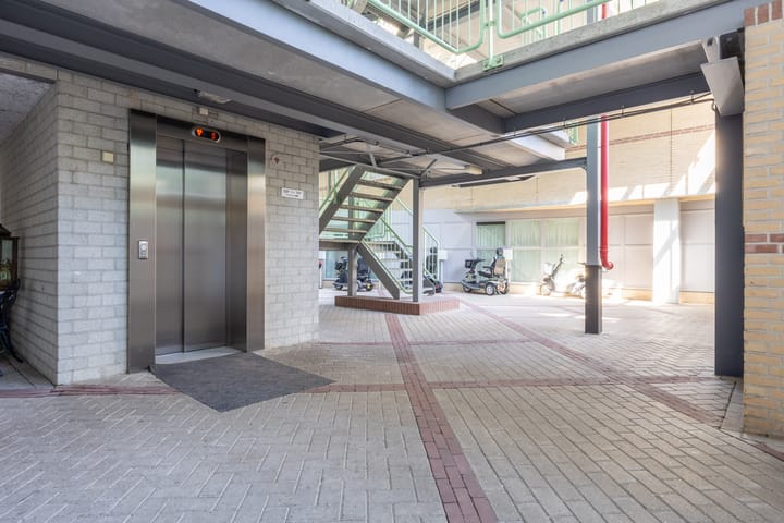 Foto 30 van Laan der Nederlanden 106-B