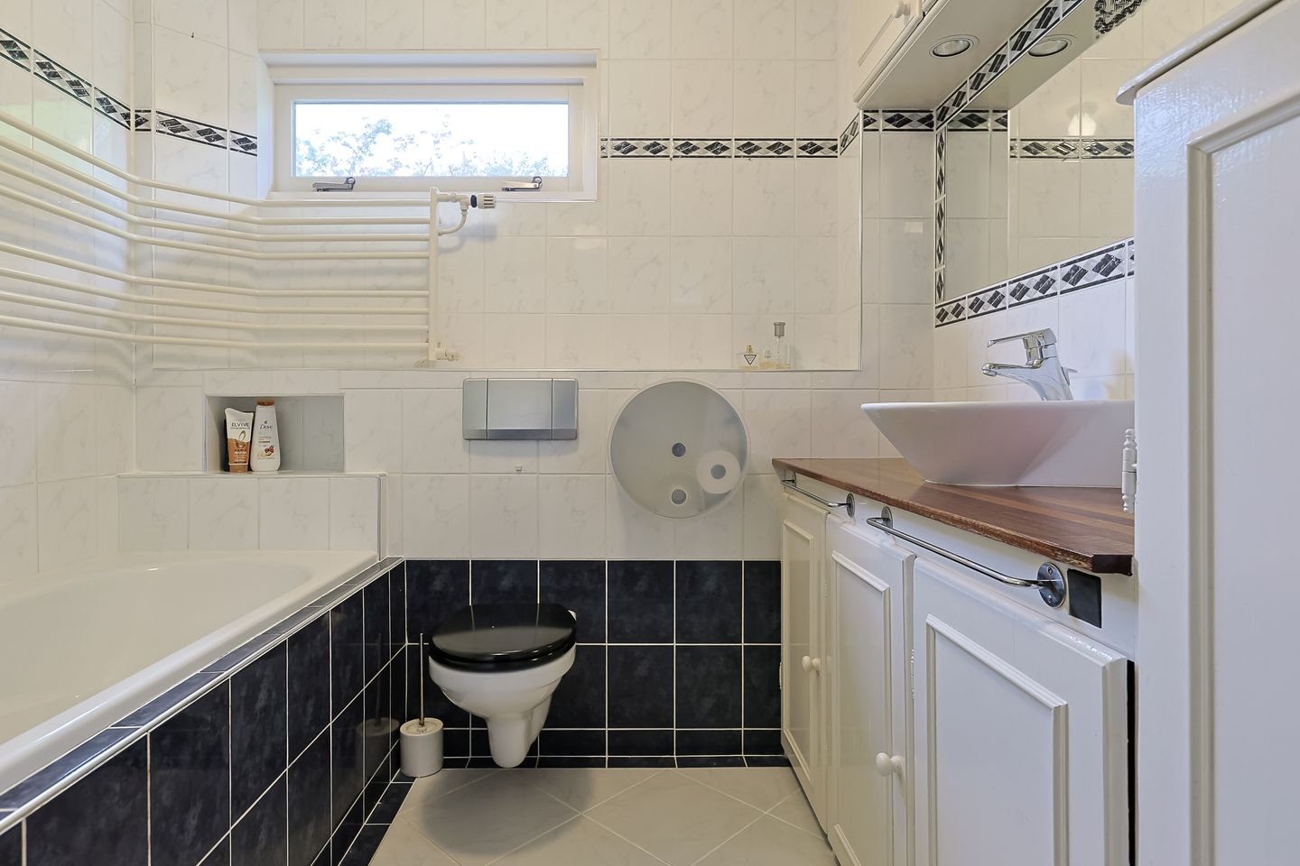 Foto 34 van Roosje Vosstraat 16