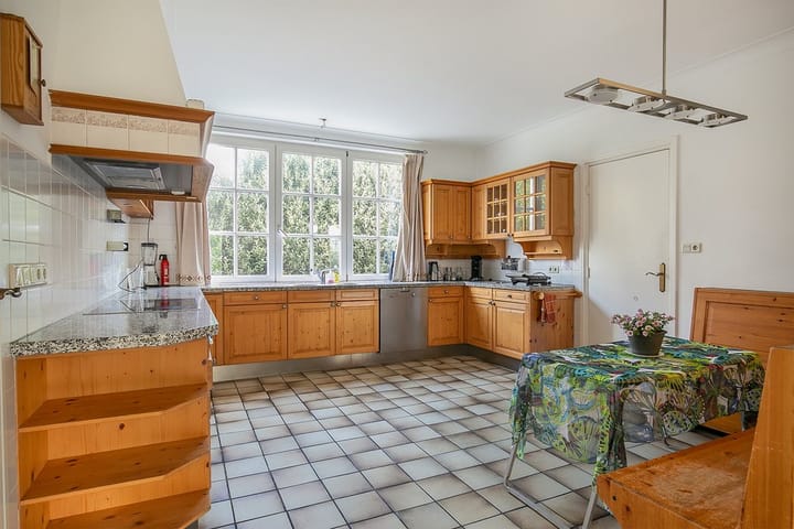 Foto 3 van Dorpsstraat 2