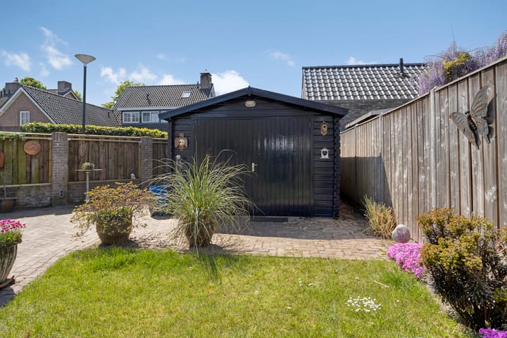 Foto 23 van Biezenstraat 12