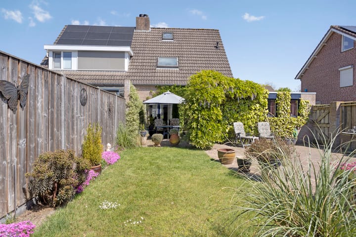 Foto 24 van Biezenstraat 12