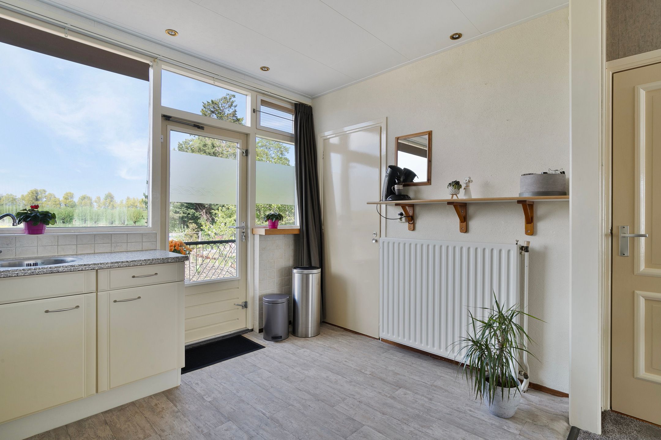 Photo 15 of Flierstraat 14