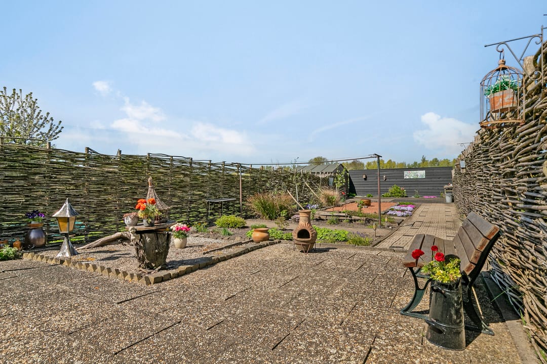 Photo 41 of Flierstraat 14