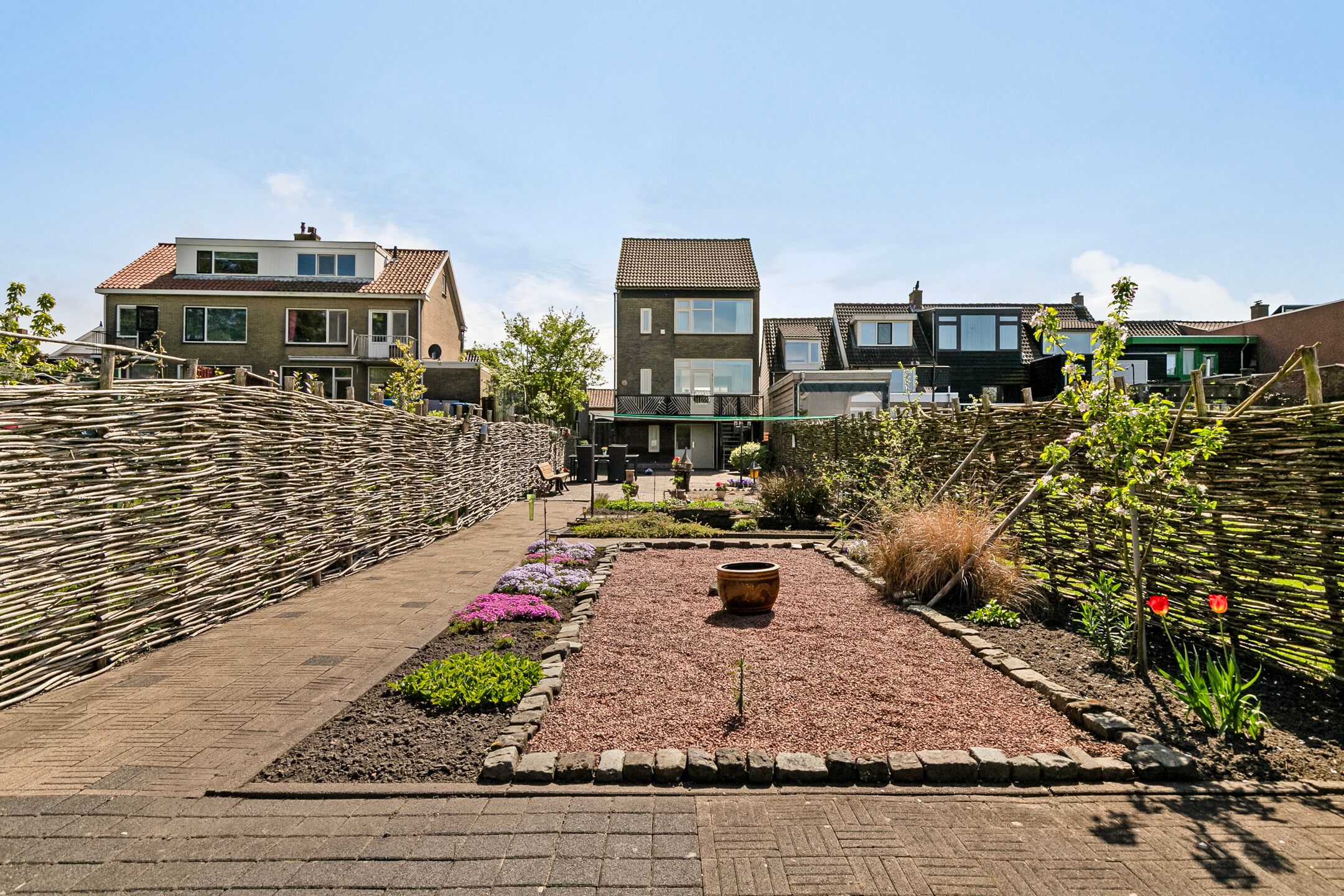 Photo 45 of Flierstraat 14