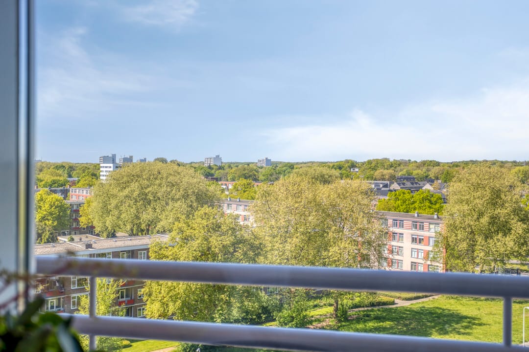 Photo 31 of Karel de Grotelaan 126