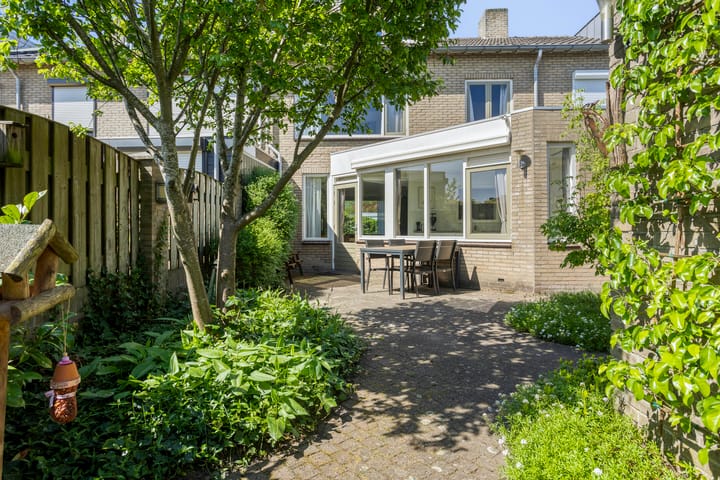 Foto 19 van de Lathyrus 22