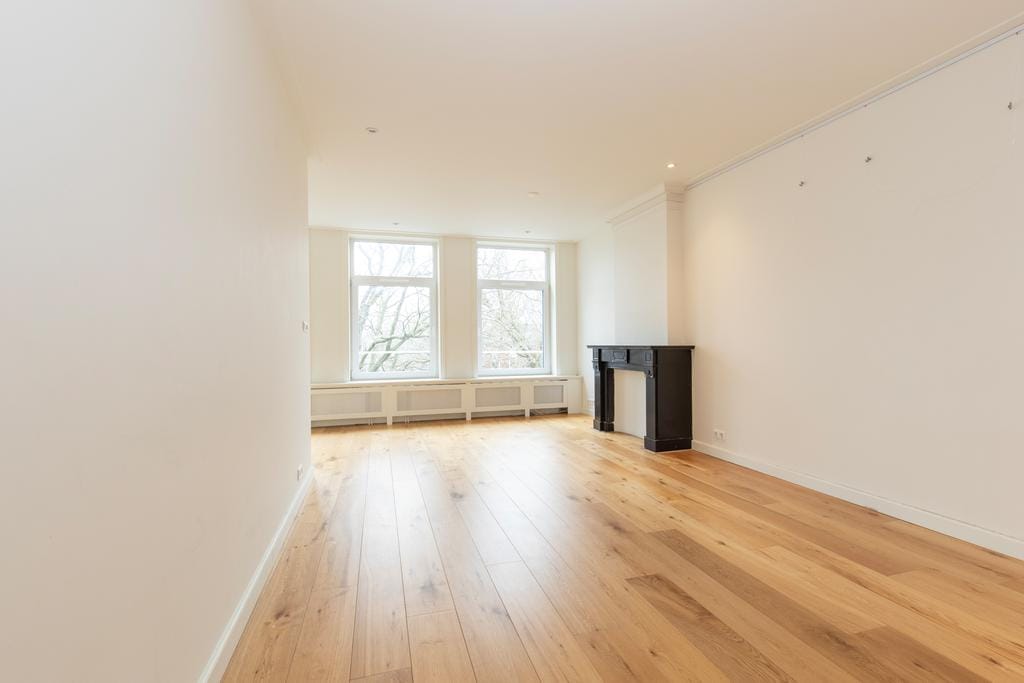 Foto 4 van Van Oldenbarneveldtplein 8-3