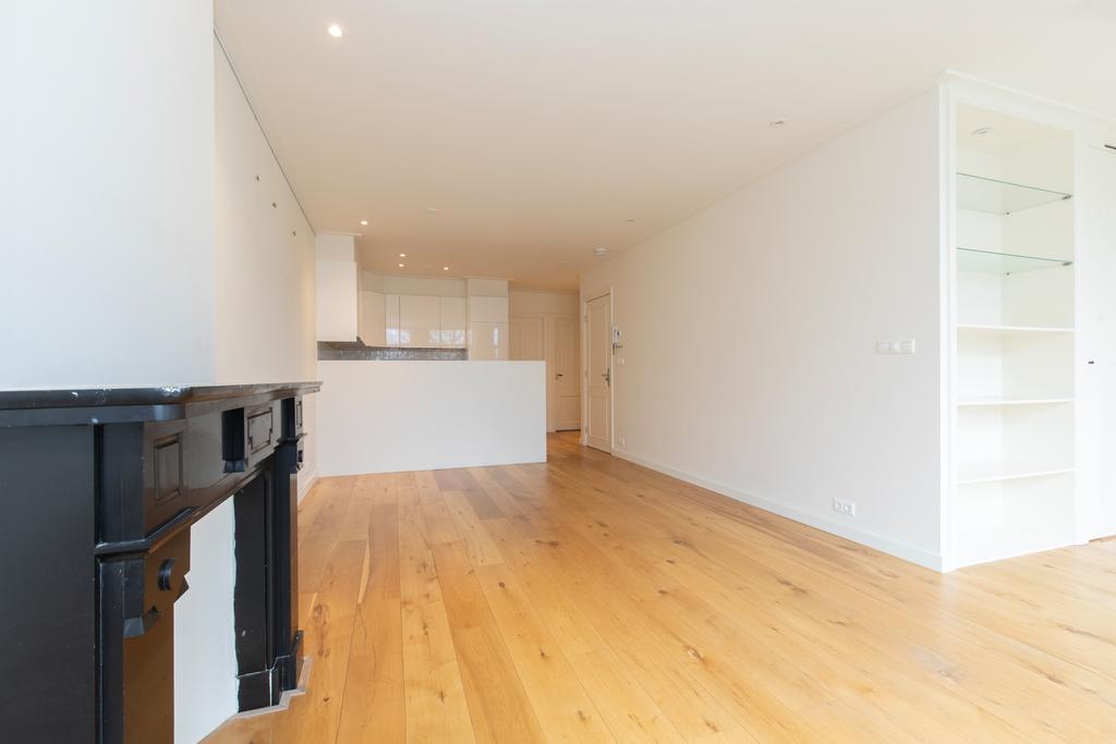 Foto 8 van Van Oldenbarneveldtplein 8-3