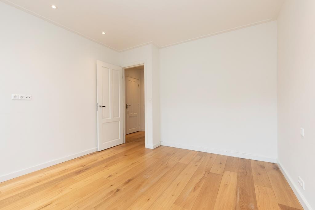 Foto 14 van Van Oldenbarneveldtplein 8-3