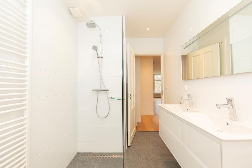 Foto 15 van Van Oldenbarneveldtplein 8-3