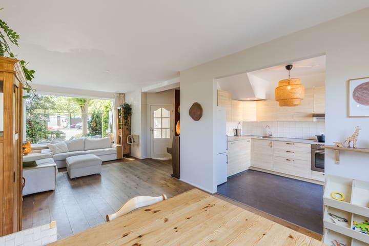 Foto 2 van Titus Brandsmastraat 14