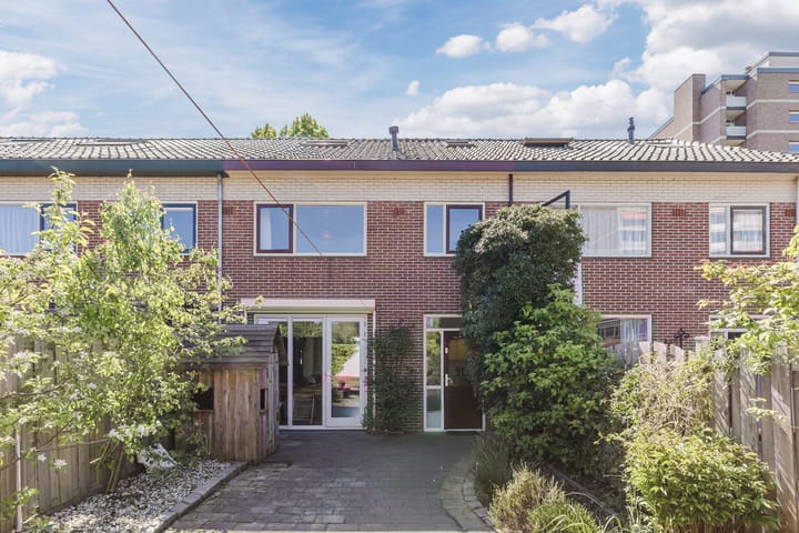 Foto 31 van Titus Brandsmastraat 14