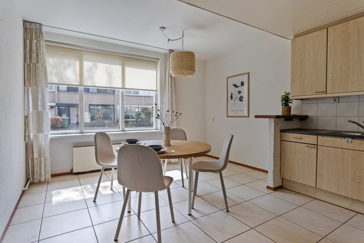 Foto 12 van Livornostraat 43