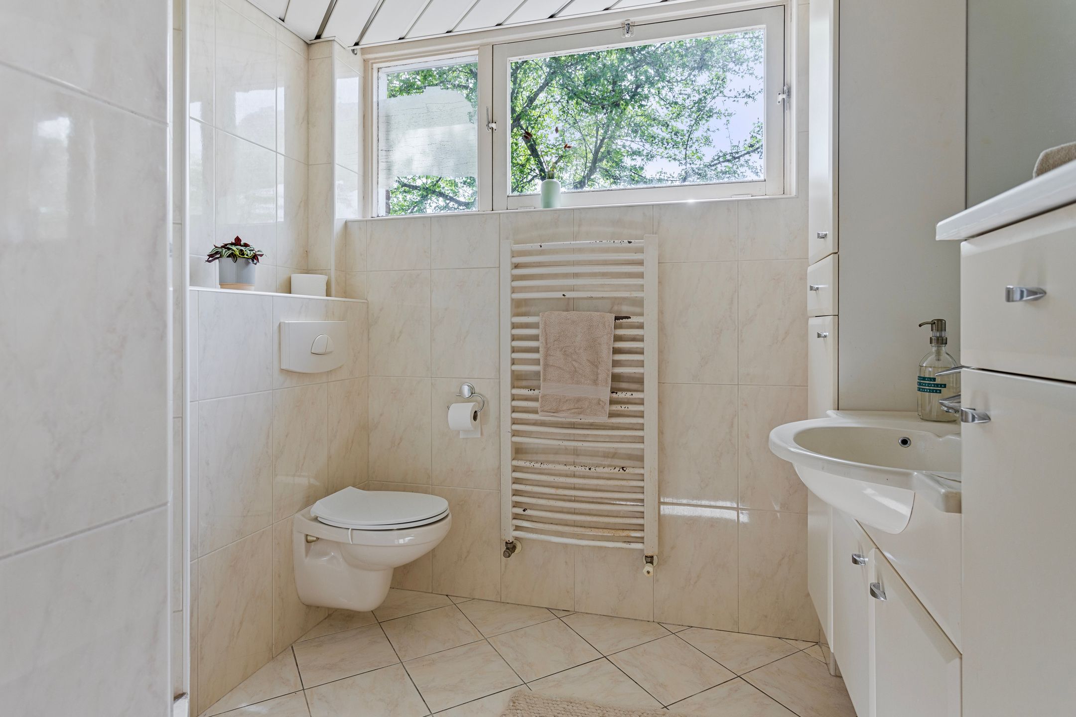 Photo 21 of Livornostraat 43