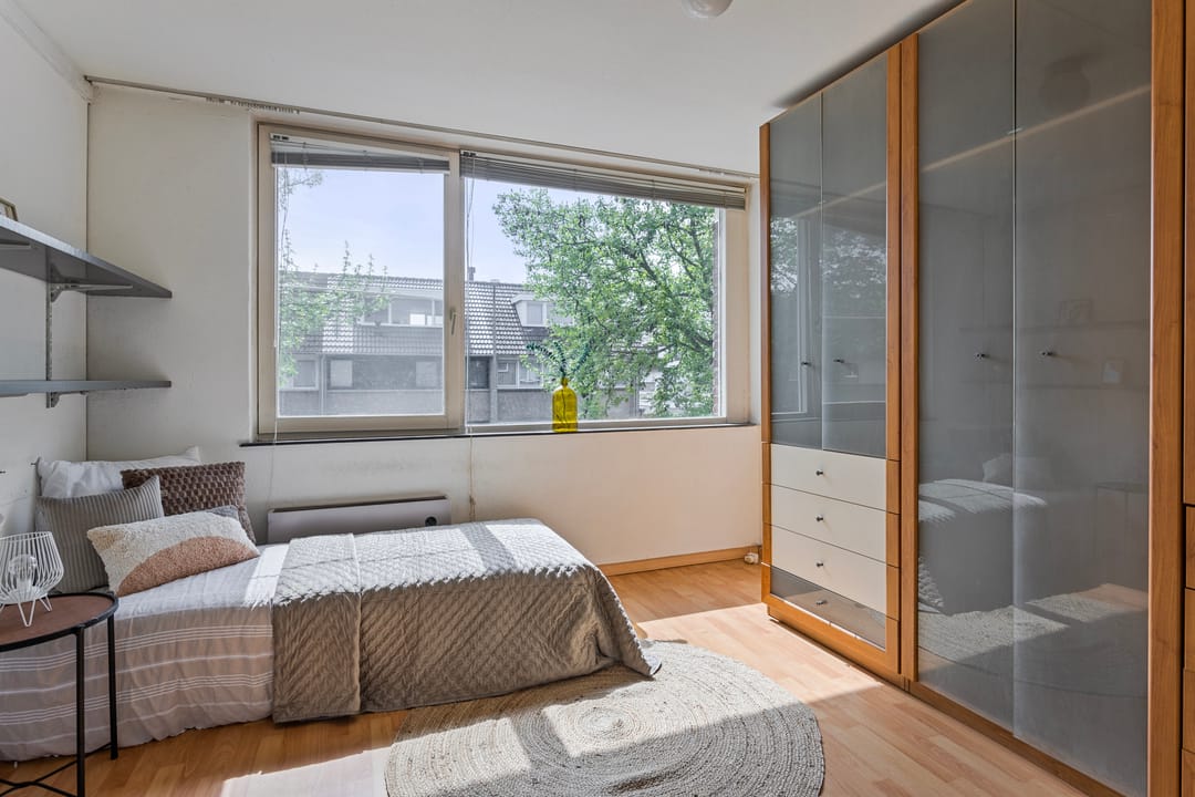 Photo 23 of Livornostraat 43