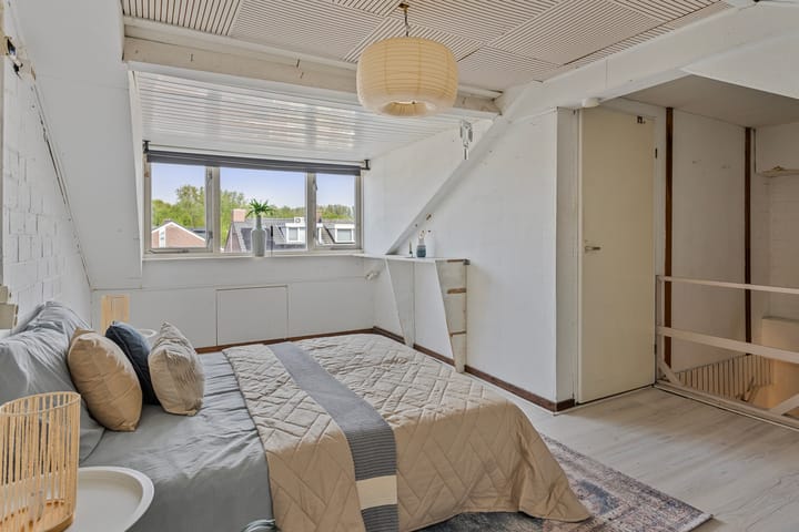 Foto 30 van Livornostraat 43