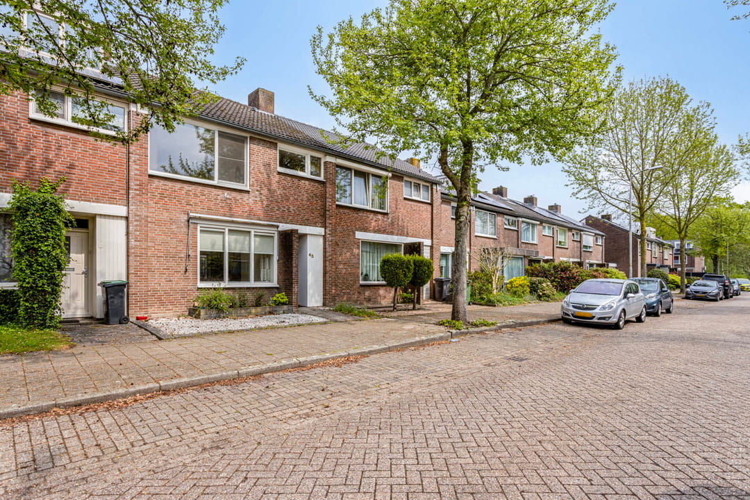 Photo 37 of Livornostraat 43