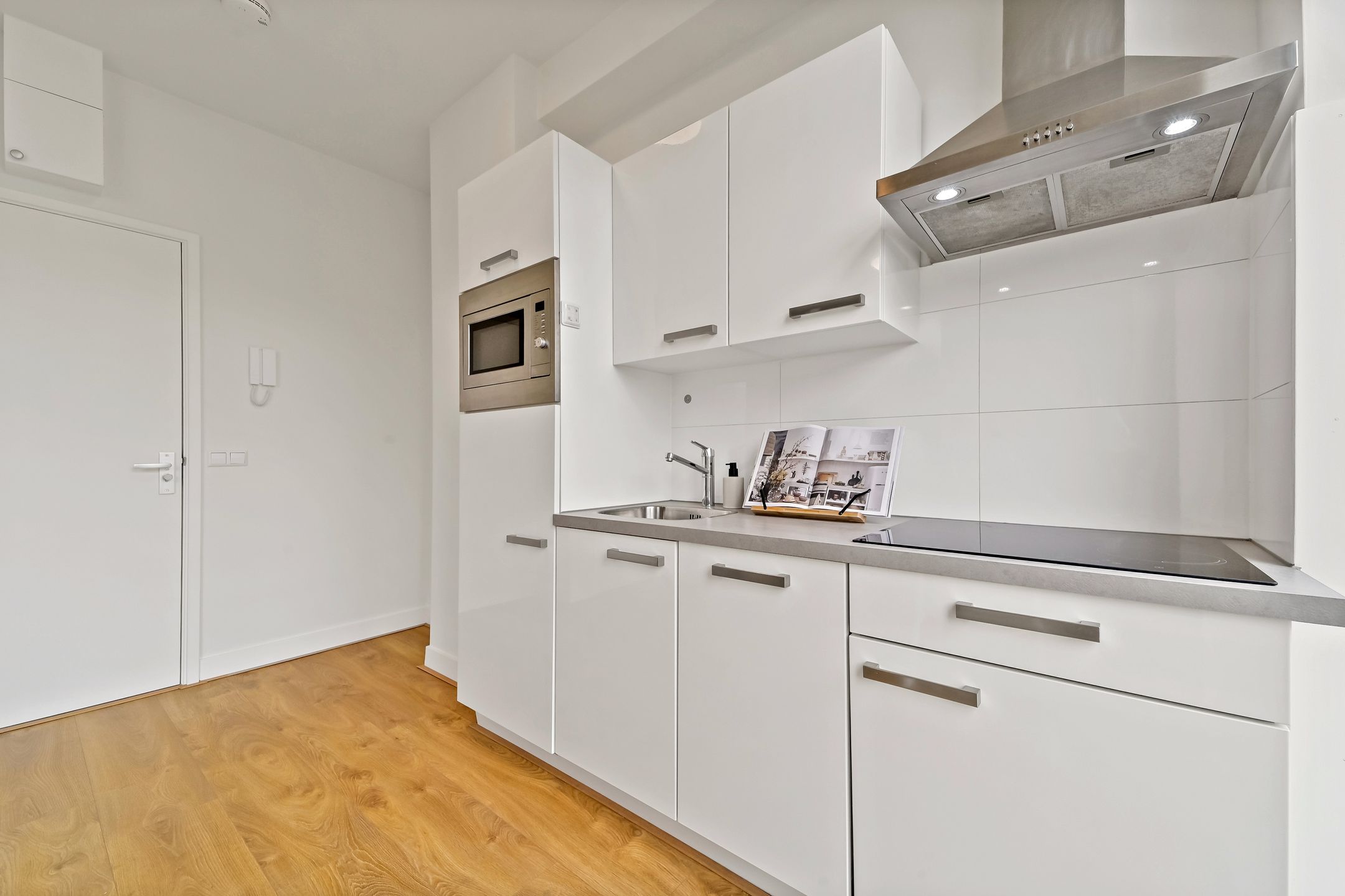 Photo 6 of 1e Braamstraat 15-C