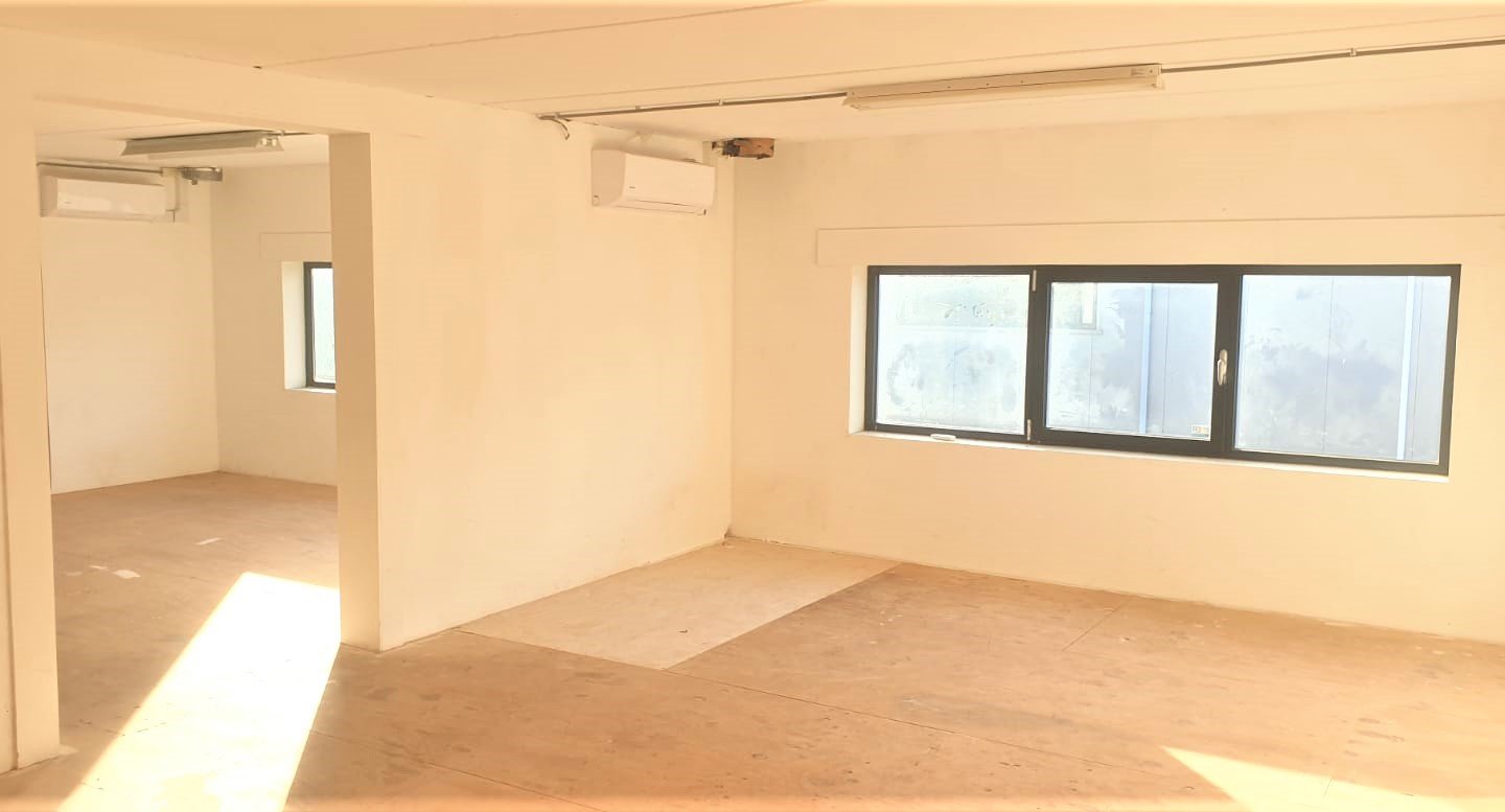 View photo 3 of Jachtwagen 51-B