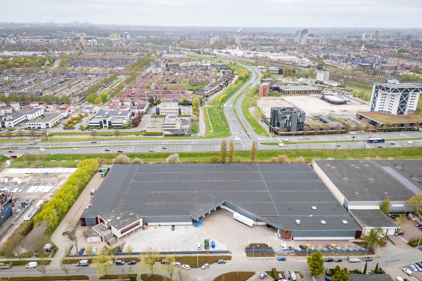View photo 4 of Goudstraat 95