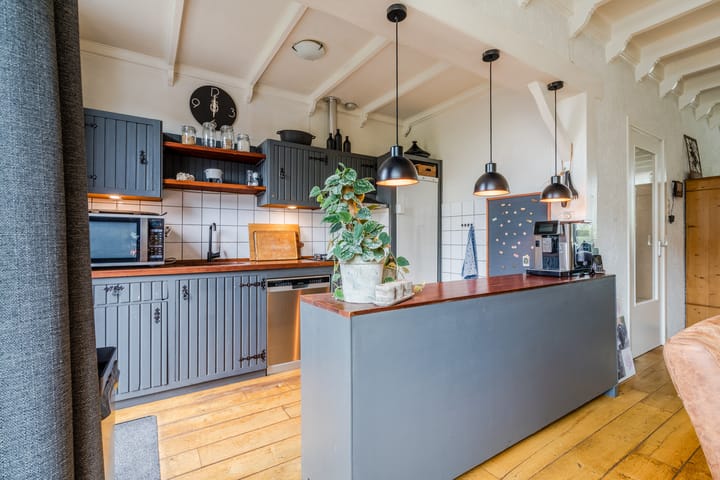 Photo 10 of Amsterdamsestraatweg 585