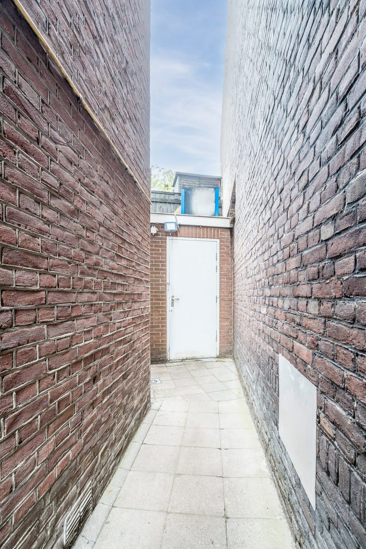 Photo 43 of Amsterdamsestraatweg 585